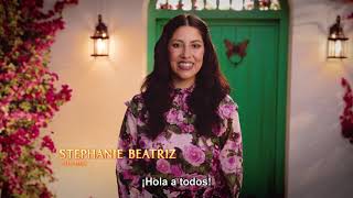 Encanto  Saludo de Stephanie Beatriz LinManuel Miranda y John Leguizamo  HD [upl. by Ramad]