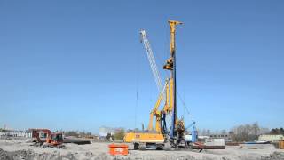 Bauer RG 25 piling rig installs Bauer Mixed in Place walls [upl. by Hy]