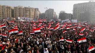 Egitto in migliaia in piazza Tahrir un anno dopo la rivoluzione [upl. by Deyas]