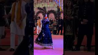 Hareem farooq new dance pashto song laila sha zama wedding marraigedance [upl. by Harbird680]