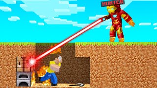 IRON MAN HUNTER Vs SPEEDRUNNER In Minecraft [upl. by Iand935]