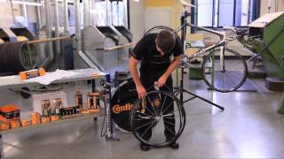 Continental  Road bike Mounting beadededge or folding tires [upl. by Nahgen]