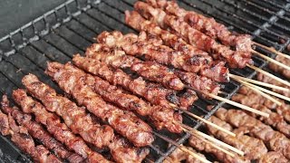 How to make Sach Ko Jakak Cambodian Beef Sticks Kabobs ដំបងសាច់គោនៅកម្ពុជា [upl. by Fontes]