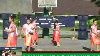 SMA N 1 Sakra 2010 Tari Sasak Ngiring Simpang [upl. by Francoise]