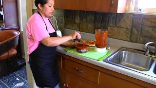 How to make Mexican Red Hot Sauce Salsa Picante Spanish Video CC in English [upl. by Eecats]