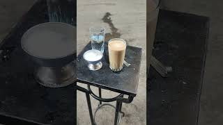 قاعد علي القهوة بشرب شاي بلبنAt a popular cafe in Cairo Im drinking milk [upl. by Eyssej]