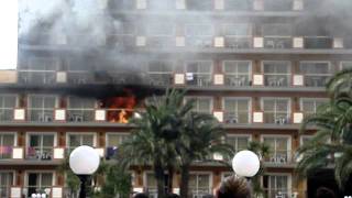 Brand Fire in Luna Club ParkHotel  Malgrat de Mar incendio [upl. by Tedman]