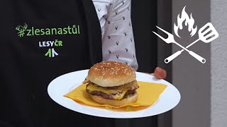 Grilování srnčích hamburgerů [upl. by Burlie]