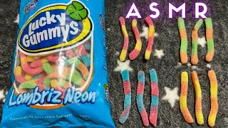 ASMR analizando y comiendo GOMITAS DE LOMBRICES NEÓN🪱🍬 [upl. by Houghton]