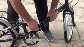 Review  Activ Fold A6 Folding Bike by Raleigh [upl. by Janus]