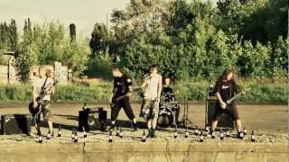 Pull The Wire  Kapslami W Niebo Official Video [upl. by Moia794]