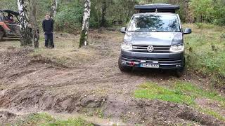 VW T6 4motion Diff Lock offroad im offroadpark Neiden beim Jimnyandfriend festival 2020 [upl. by Sutherlan]