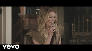 LeAnn Rimes  The Story Acoustic Church Session [upl. by Drew]