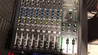 Mackie ProFX 12v3 12channel professional effects mixer with USB [upl. by Akilat]