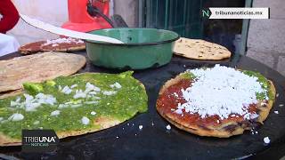 Memela patrimonio gastronómico de Puebla [upl. by Eenattirb860]