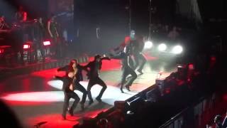 Mariah Carey quotHeartbreaker IIIBand Introductionquot Köln Lanxess Arena 13042016 [upl. by Orr964]