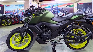 New Yamaha FZS Fi V4 DLX 2024 Model Cyber Green Colour  Detailed Review Price Mileage Features😱 [upl. by Molton984]