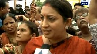 Smriti Irani protests against FDI in retail and fuel hike [upl. by Aible]