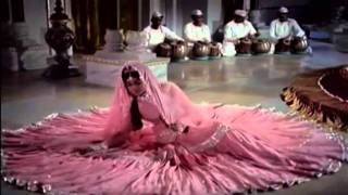 • Padmini amp Vijayantimala Dance 1 • [upl. by Grewitz]