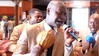 MAKANAKA JESU trintiy singer live performance at rainbow towes hotel 2023 [upl. by Guise877]