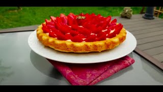 Recette de la tarte aux fraises très simplifiée avec pâte sucrée [upl. by Pine946]