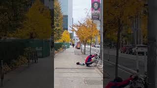 Toronto downtown 🇨🇦4K walk college street 2024walkfalltorontoviews [upl. by Ydorb]