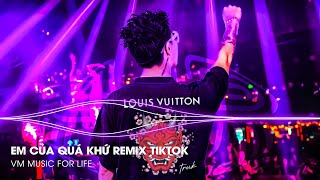 Em Của Quá Khứ Remix x Cứ Thế Mong Chờ Remix  Nhạc Remix TikTok Hot nhất 2025 [upl. by Macy824]