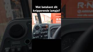 Wat betekent dit knipperende lampje buschauffeur vlog 181 [upl. by Ciaphus337]