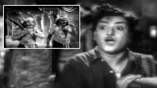 అత్యద్భుతమైన సన్నివేశం  Devanthakudu  NTR amp Krishna Kumari  Yamadoothala Scenes [upl. by Clovis]