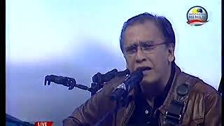 IWAN FALS Manusia Setengah Dewa Ft Najwa Shihablive [upl. by Alwin]