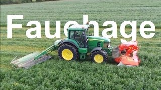 Fauchage  John Deere  Kuhn [upl. by Mcclenon545]