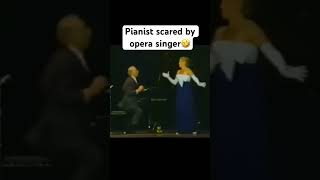 Pianist scared by opera singer🤣 pianomusic music pianistfunnymemes [upl. by Anika]