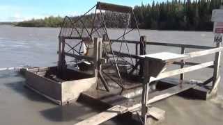 SALMON FISHWHEEL ON THE COPPER RIVER ALASKA [upl. by Gena]