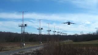 C5 Galaxy landing in strong crosswind at Memphis International Airport KMEM runway 36R [upl. by Nolahc230]