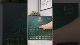 Harrods Beauty Advent Calendar 2023 unboxing 🎄 harrods beautyadventcalendar shorts [upl. by Notirb]