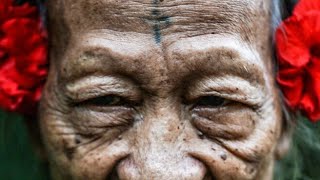 Day in the Life of An mentawai jungle tribe Indonesia [upl. by Beesley]