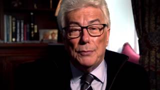 Un message de Ken Follett pour Noël [upl. by Narmak]