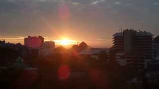 VIDEO Indahnya Sunrise di Pusat Kota Semarang Saat Cuaca Cerah [upl. by Marijane]