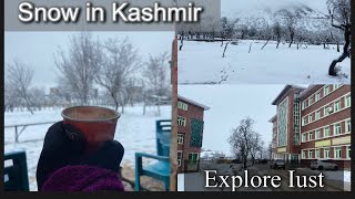 Snowfall in Kashmir  Explore Some dept of IUST vlog viral [upl. by Nilde]