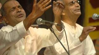 Raghunayaka  By D Seshachari and D Raghavachari Hyderabad brothers [upl. by Zel]