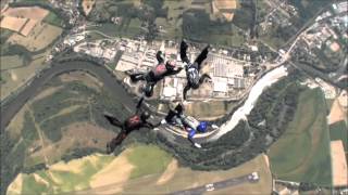 Fédération Française de Parachutisme  Vol Relatif à 4  AMETYS MAUBEUGE [upl. by Ahsille140]