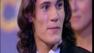 EDINSON CAVANI  EL MATADOR VINCE IL FAN AWARD [upl. by Krm286]