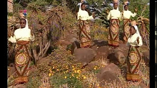 Zimbabwe Catholic Shona Songs  Ndishingisei [upl. by Lezirg159]