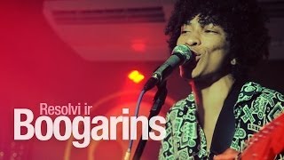 Boogarins  Resolvi ir live Asteroid Bar Sorocaba [upl. by Ynnavoig]