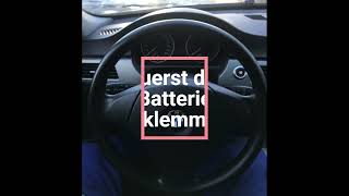 BMW 318i E90E91E92E93 Lenkrad ausbaueneinbauen [upl. by Assenyl]