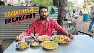 Butter bhakhri thepla gathiya aur chai  Traditional breakfast on the streets of rajkot gujarat [upl. by Adnamra]