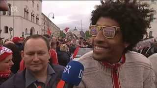 FC Bayern  Meisterfeier vom Marienplatz 2013  Part 49 [upl. by Anoyek]