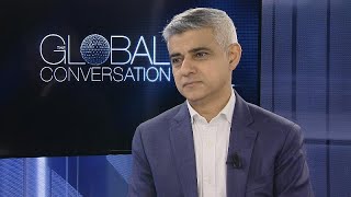 Sadiq Khan sindaco di Londra quotLUnione Europea deve seguire il cambiamento della societàquot [upl. by Ricardo]