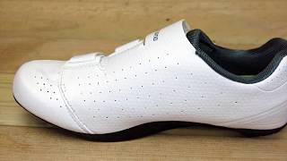 Shimano RP5 Womens Review by Bikeshoescom [upl. by Leugim]