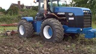 Ford Tractor 9680 and prototype 4m folding subsoiler Jul 10 2009 [upl. by Lavina812]